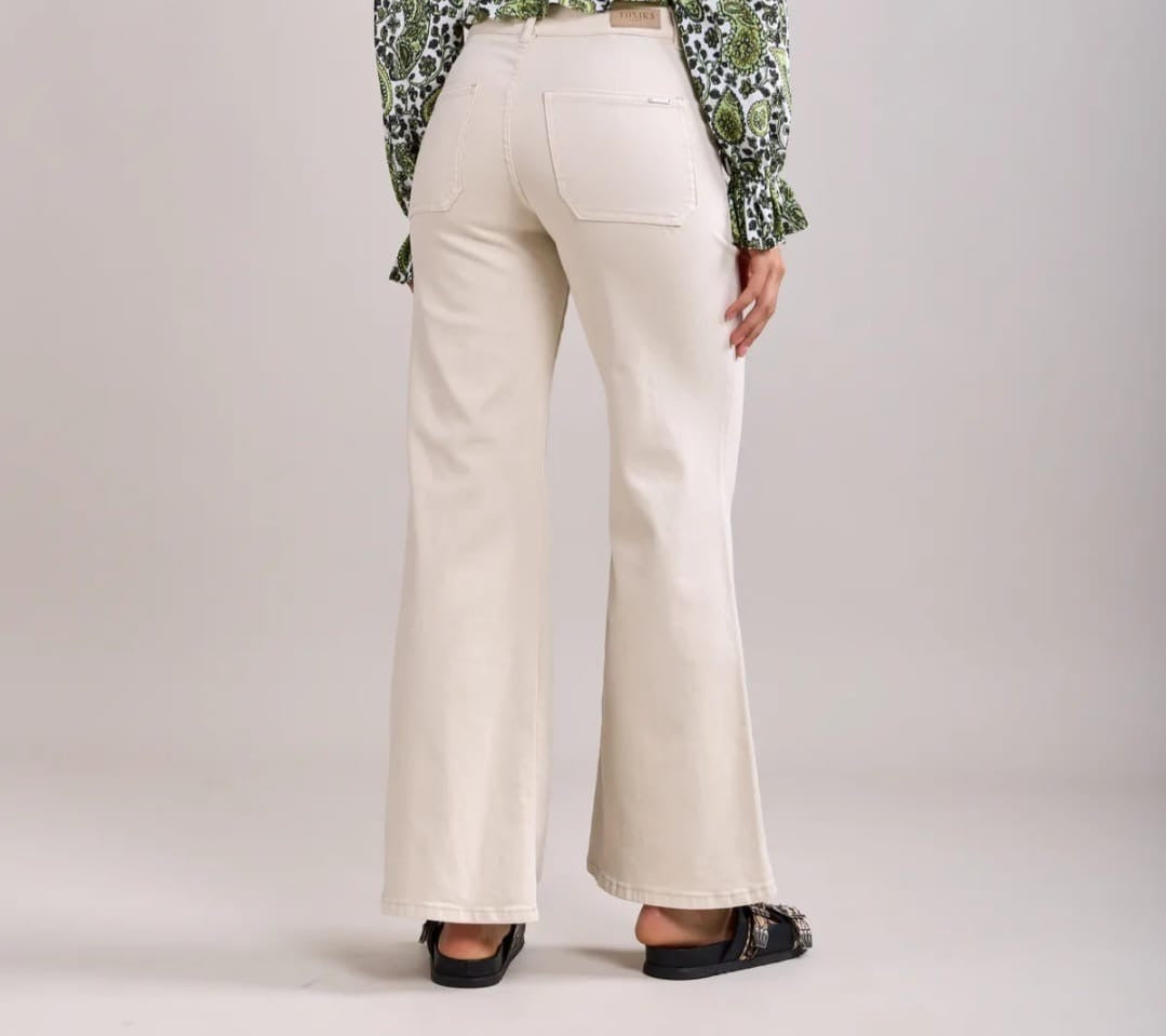 CREAM JEANS