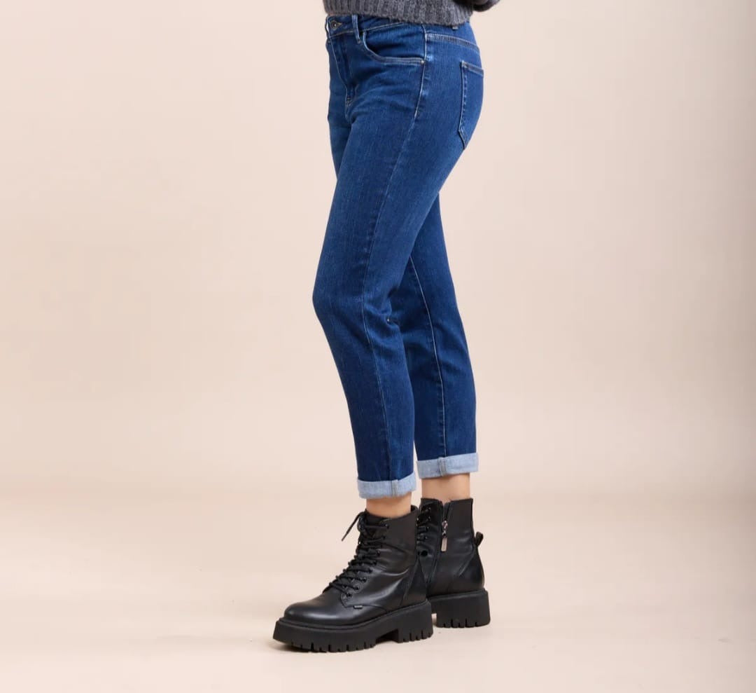 CROPPED JEANS