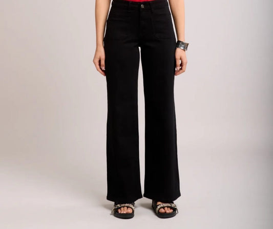 BLACK JEANS